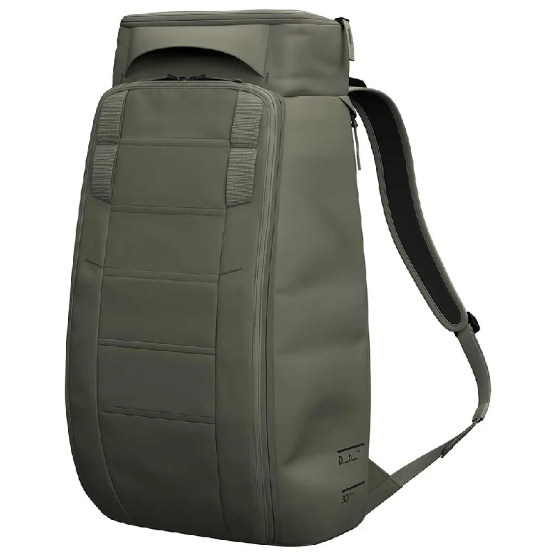 Hugger Backpack 30