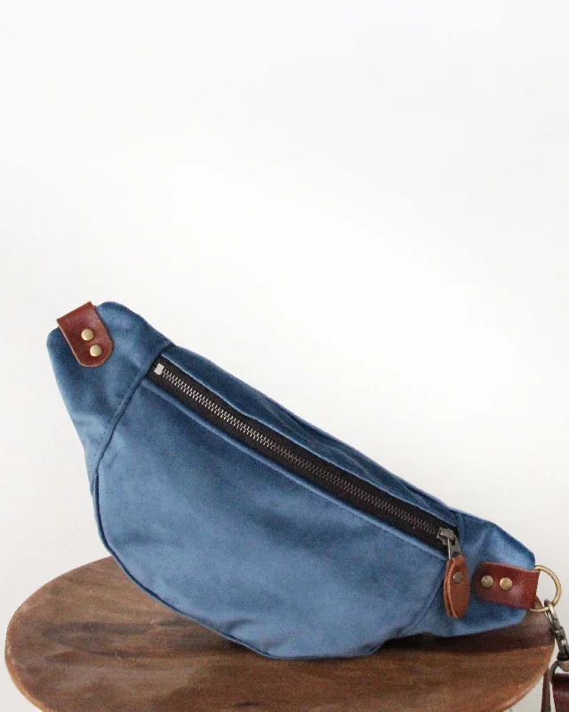 Mini Tabitha: Softest Blue I