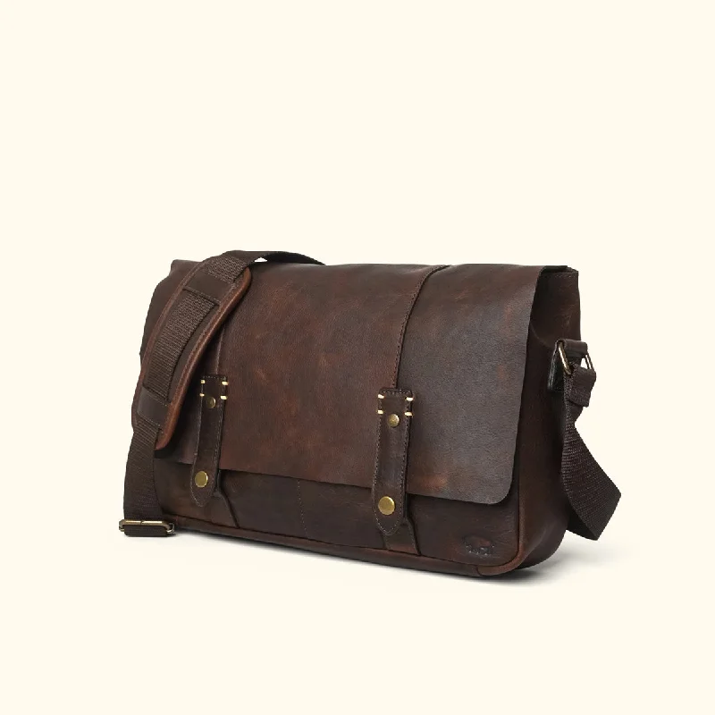 Walker Leather Messenger Bag | Vintage Oak